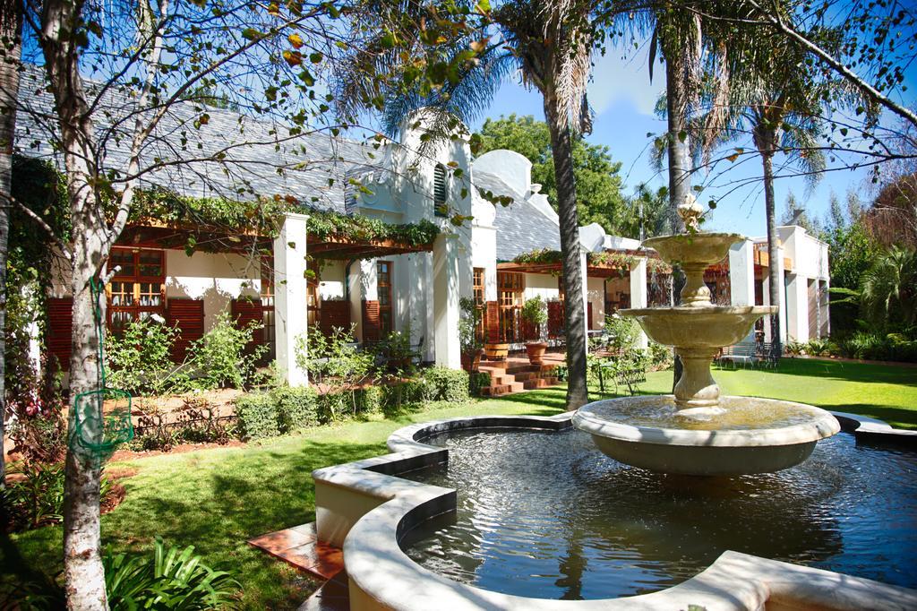 Kleine Constantia Boutique Guest House Roodepoort Bagian luar foto